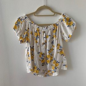 H&M: Flower Off the Shoulder